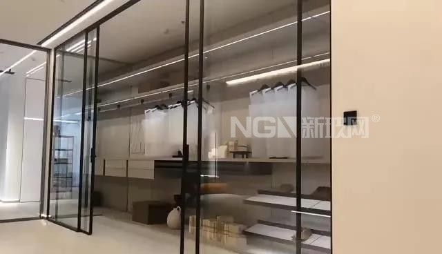 點(diǎn)擊打開(kāi)原圖 廚房隔斷